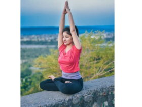 Akanksha_passion_for_Yoga_will_make_you_fall_for_it_too_wingedclub